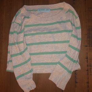 Grey/green 3/4 light sweater